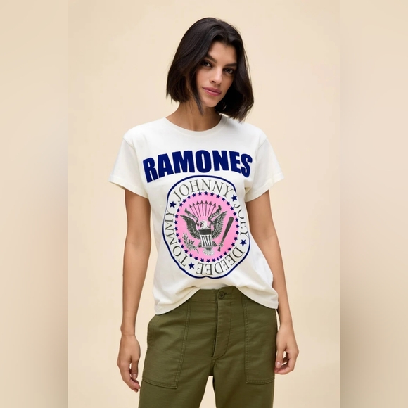 NWT DAYDREAMER RAMONES CLASSIC SEAL TOUR TEE, STONE VINTAGE, VARIOUS SIZES - Picture 3 of 6